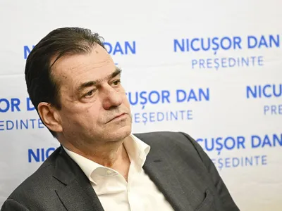 Ludovic Orban, în campanie electorală pentru Nicuşor Dan - Foto: INQUAM PHOTOS/Flaviu Buhoi