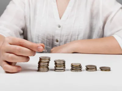 Monede- Foto: Freepik (rol ilustrativ)