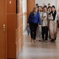 Câte ore ar urma să petreacă elevii la școală? Ministerul Educației vine cu schimbări majore - Foto: INQUAM Photos/ George Călin/ Imagine cu caracter ilustrativ