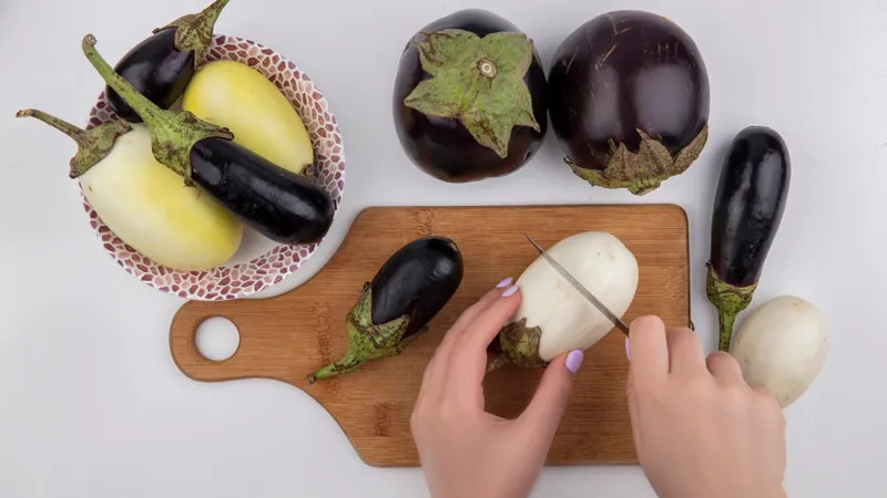 LEGUMA ZILEI: Aurul mov care te scapă de riduri și e plin de vitamine. Slăbești că n-are calorii - Foto: Freepik (imagine cu rol ilustrativ)