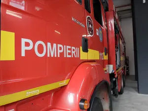 Mandat de arestare pentru fosta jurnalistă care s-a aruncat cu fetiţa de la etajul 5 - FOTO: Inquam Photos / Malina Norocea