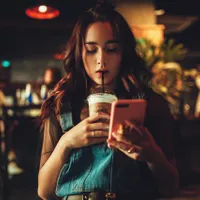 Escrocherie care îi vizează pe utilizatorii WhatsApp. Începe cu un mesaj: „Bună ziua”. Ce urmează? - Foto: pixabay.com (rol ilustrativ)