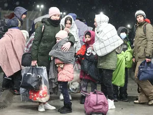 VIDEO O bunică și doi nepoți și-au strâns viața într-o șacoșă „de-un leu” și au fugit în România - Foto: INQUAM PHOTOS / Bogdan Buda