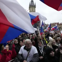 Mii de cehi au protestat împotriva restricțiilor anti-COVID/FOTO: Euronews.com
