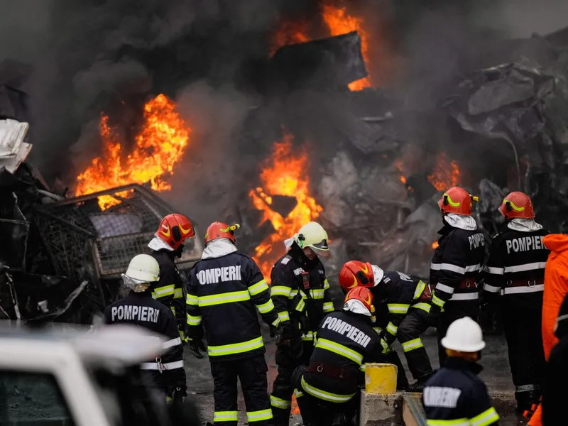 Incendiu la un depozit de materiale de construcții din Craiova. Locuitorii, avertizați prin RO-Alert - Foto: Profimedia images -  Caracter ilustrativ