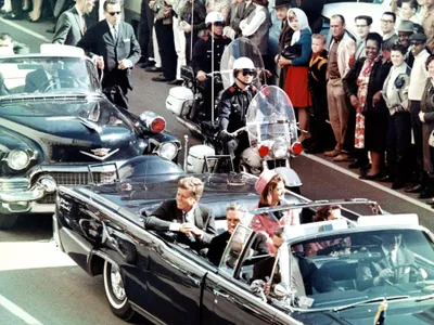 Trump desecretizează 14.000 de pagini din dosarul asasinării lui JF Kennedy - Foto: Profimedia Images (imagine cu caracter ilustrativ)