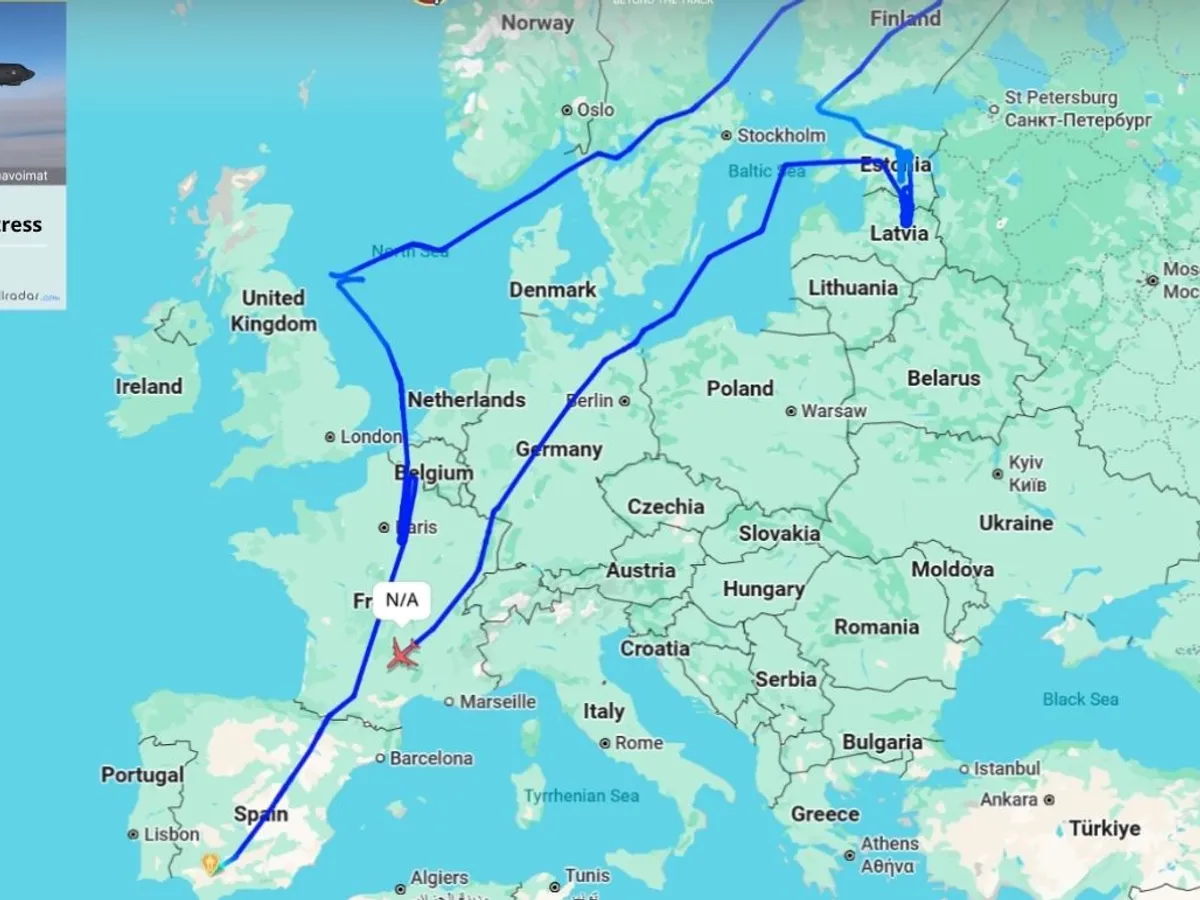 Ruta B52H al USAF în Baltica - Foto: ItaMilRadar