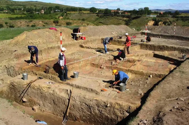 Cetatea C&acirc;rlomănești
