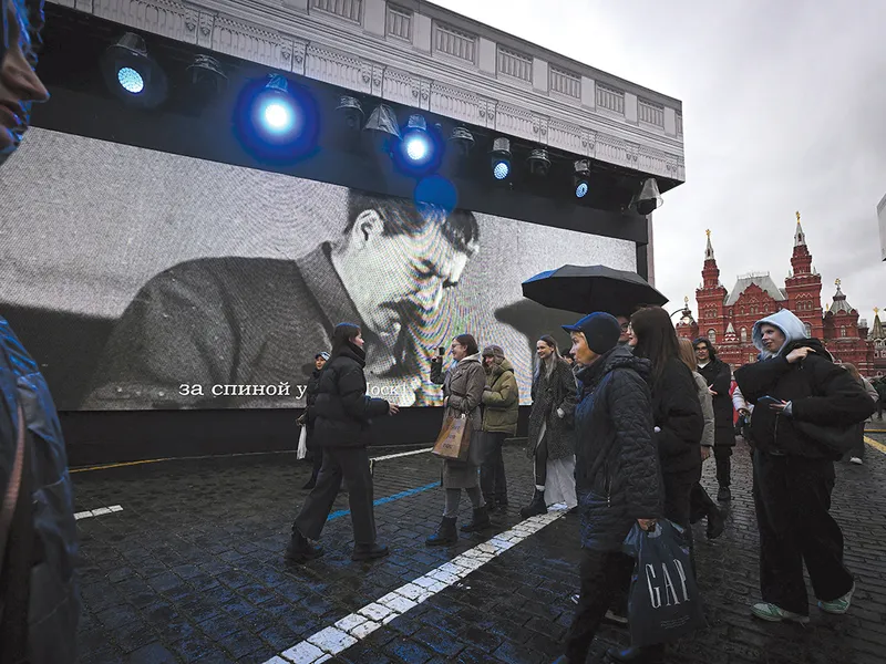 DICTATURĂ Nu mai există loc pentru neutralitate în Rusia. Teroarea n-a mai fost atât de puternică de la moartea lui Stalin - Foto: Profimedia Images