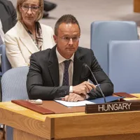 Ungaria acuză „Bruxelles-ul” după ce Ucraina a oprit livrările Lukoil către Budapesta și Bratislava - Foto: Profimedia images