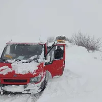 Mașini blocate în zăpada din județul Constanța/FOTO: news.ro