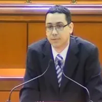Victor Ponta, la moțiunea de cenzură din 2006/ Captură: Youtube