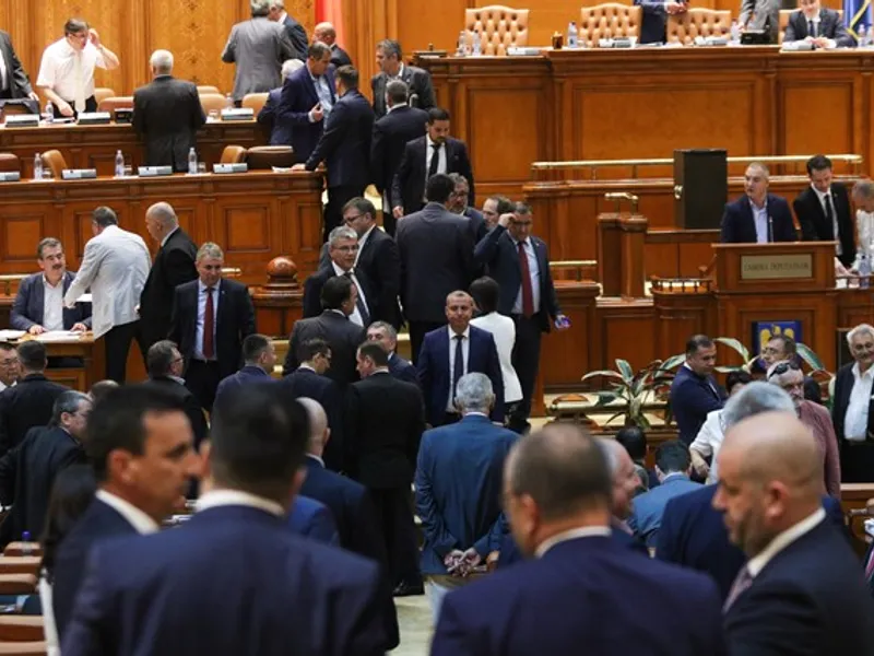 A patra ședință la Parlament pentru prezentarea moțiunii nu a avut loc din cauza lipsei de cvorum. Foto arhivă, Inquam Photos/George Călin