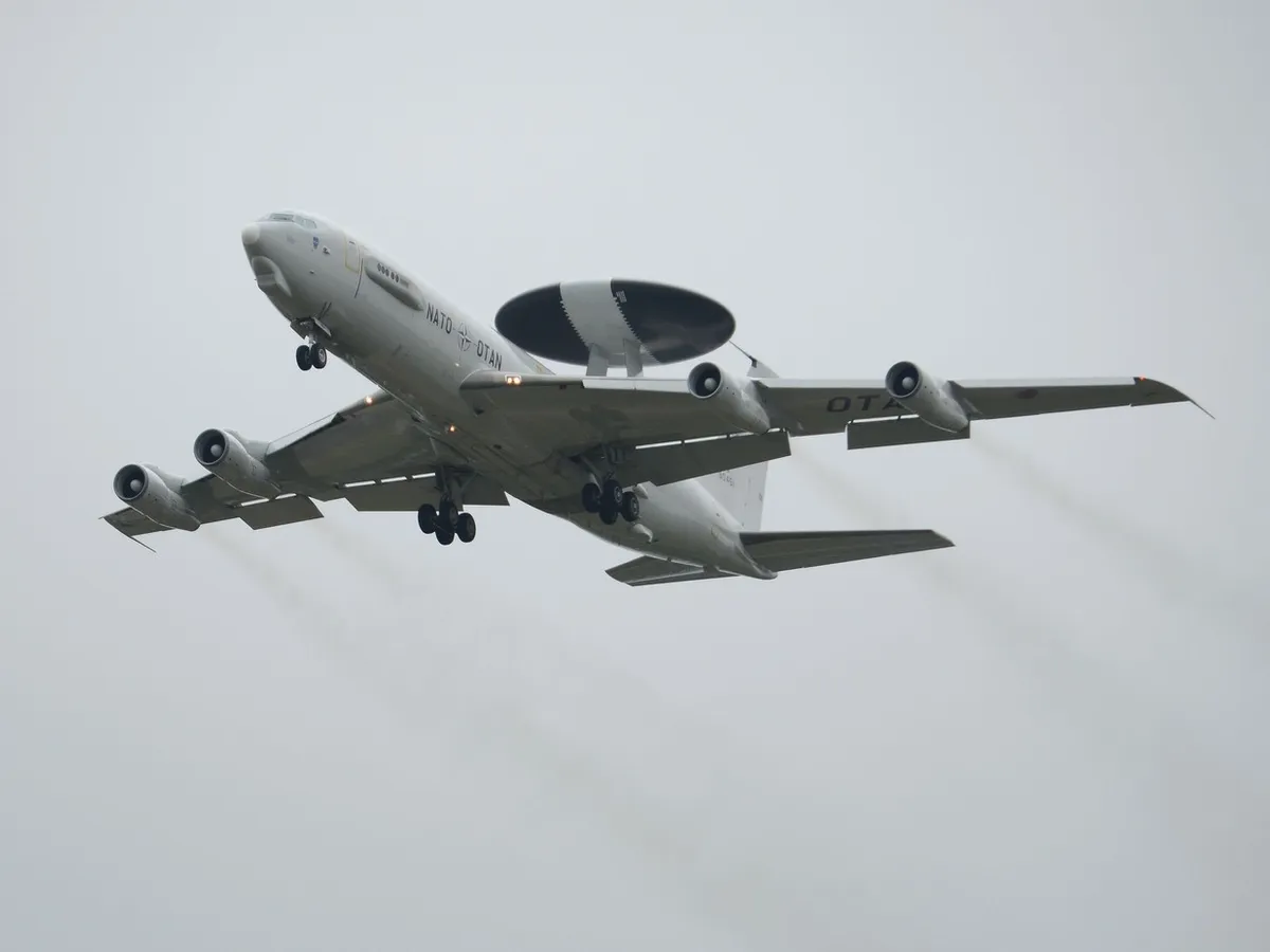 NATO ar vrea să renunțe la aeronavele americane pentru misiuni de recunoaștere