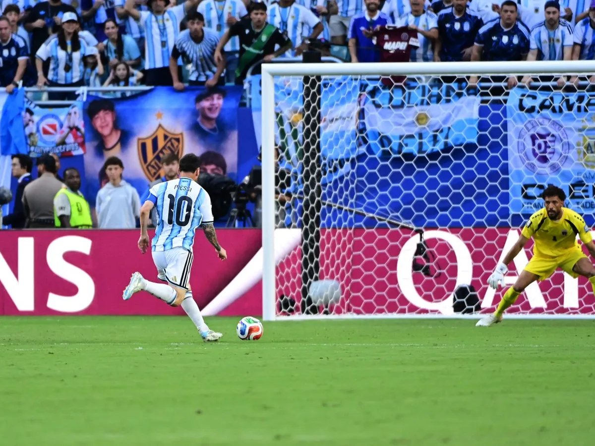 Argentina, în optimile de finală ale Cupei Mondiale de fotbal, după ce Capul Verde și-a dat autogol
