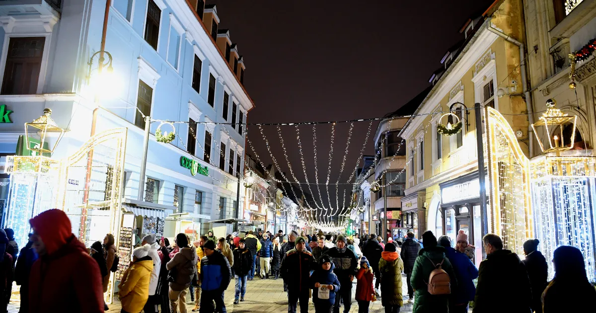 Bugetul pentru cumpărăturile de sărbători scade cu 10%, în acest an • Newsweek România