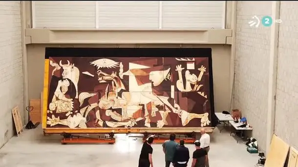 Salonul Ciocolatei de la Paris: replică din 500 kg de ciocolată a tabloului „Guernica” de Picasso. / Foto: eitb.eus