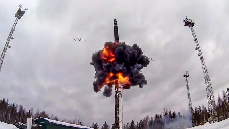 Putin a condus exerciții nucleare cu ținta „Occidentul”/foto: Profimedia Images