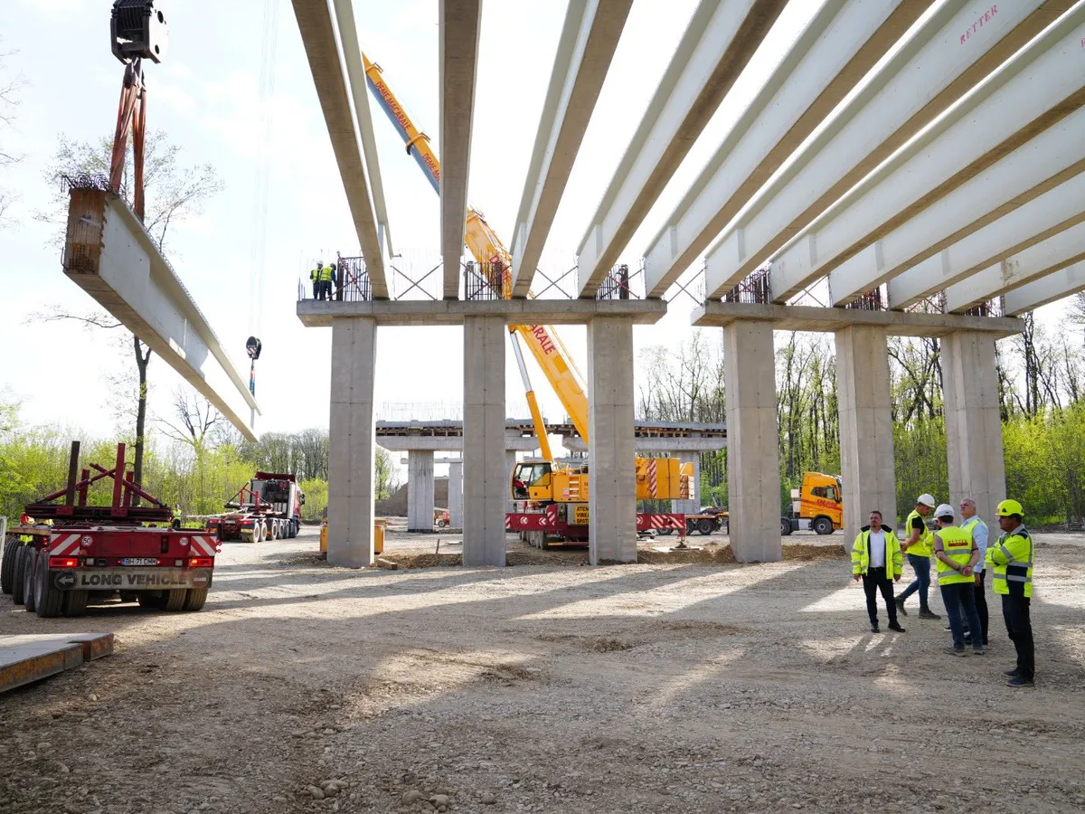 Cum merg lucrările pe ciotul Autostrăzii Bucureștiului dintre Dragomirești la Corbeanca - Foto: Facebook / Irinel Ionel Scriosteanu