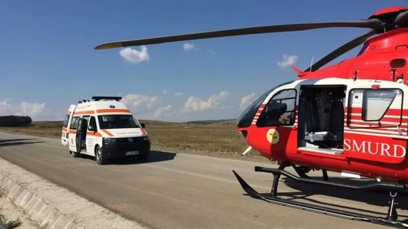 Ioana Mihăilă Două victime cu arsuri de la Petromidia, transferate la Spitalul Floreasca/FOTO: Facebook/Ambulanta