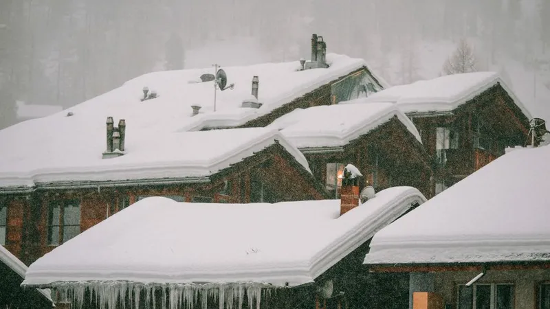METEO România îngheaţă de frig. Va fi ger de vor crăpa pietrele. Care sunt zonele? - Foto: Pexels/Maria Orlova
