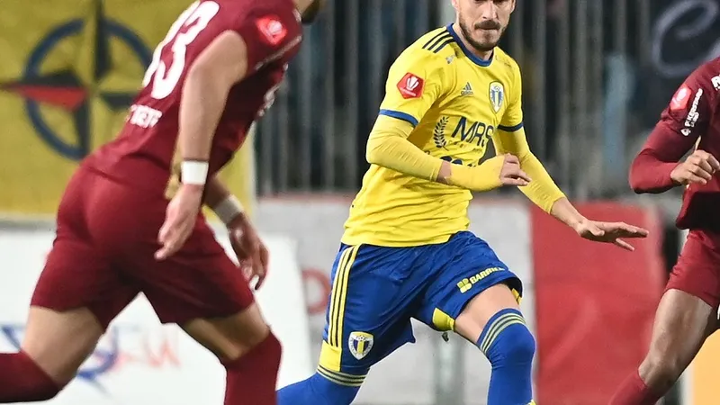 Petrolul Poliești a anunțat închierea contractului cu Cosmin Achim Foto: Facebook/ Petrolul Ploiești