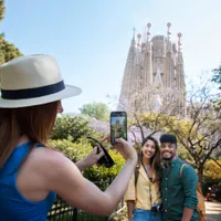 Turiștii care vizitează Barcelona ar putea fi taxați cu până la 15 euro pe noapte. Care este motivul? - Foto: Freepik (Imagine cu rol ilustrativ)