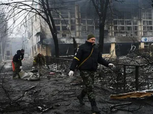 Ruşii nu respectă armistiţiul din Mariupol pentru evacuarea civililor - Foto: BBC