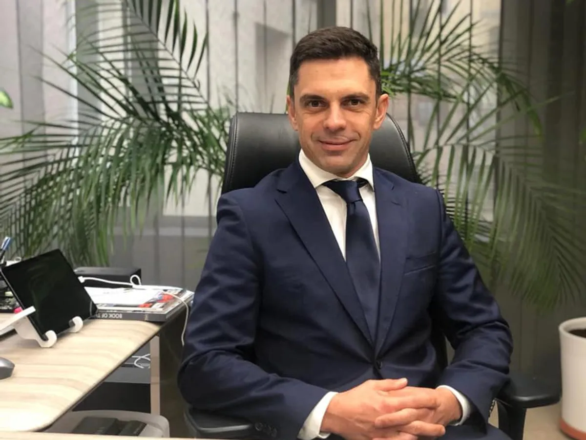 Ministrul Tineretului și Sportului, Eduard Novak, a devenit miercuri membru al UDMR/FOTO: Facebook/EduardNovak