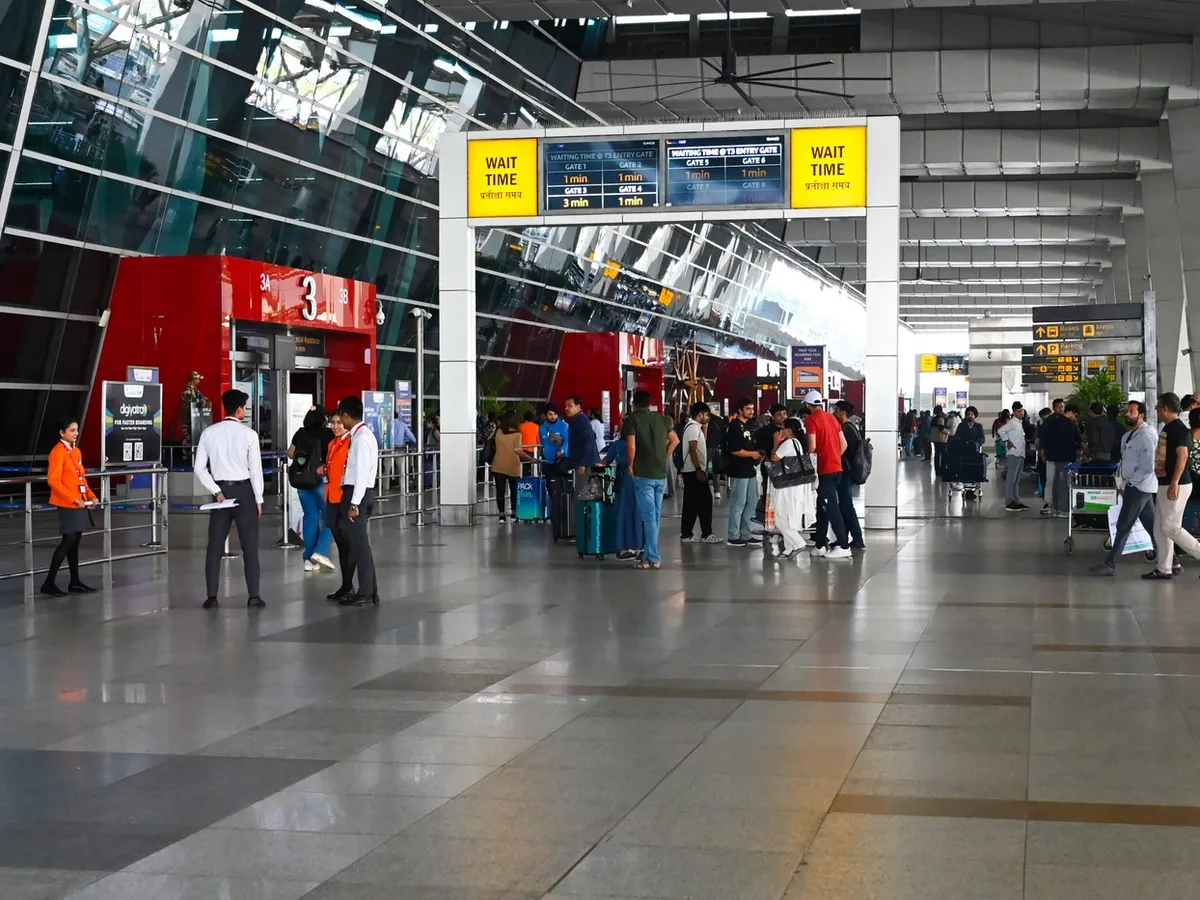 Iran: Au fost reluate zborurile pe aeroportul internaţional din Teheran. Ce fac operatorii occidentali