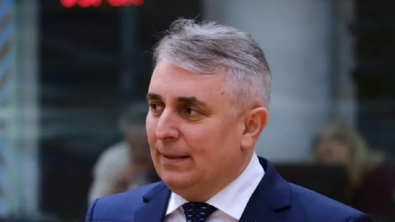 Lucian Bode, ministrul de Interne - Foto: Profimedia Images