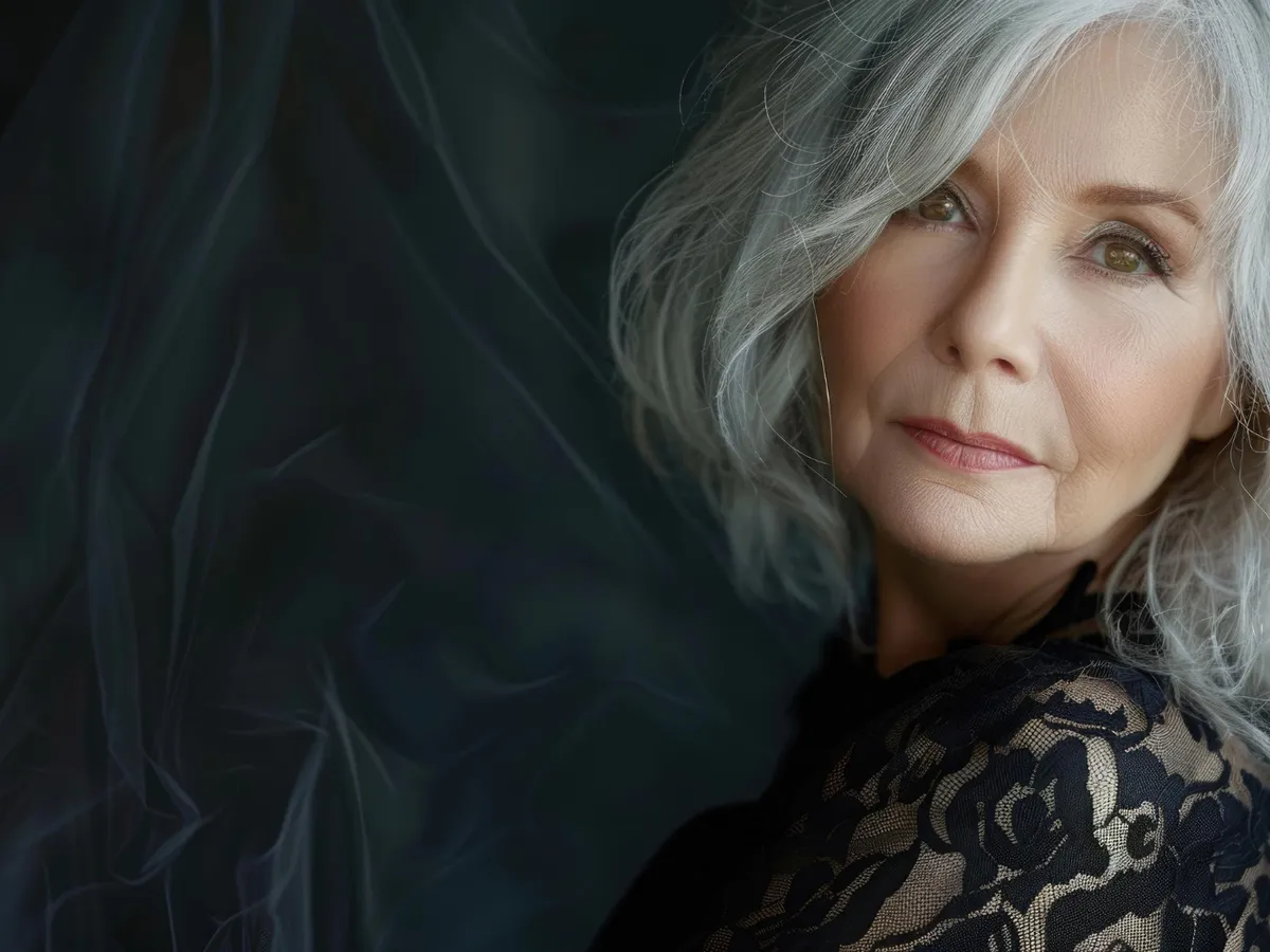 Pensionară la pensie - Foto: Freepik