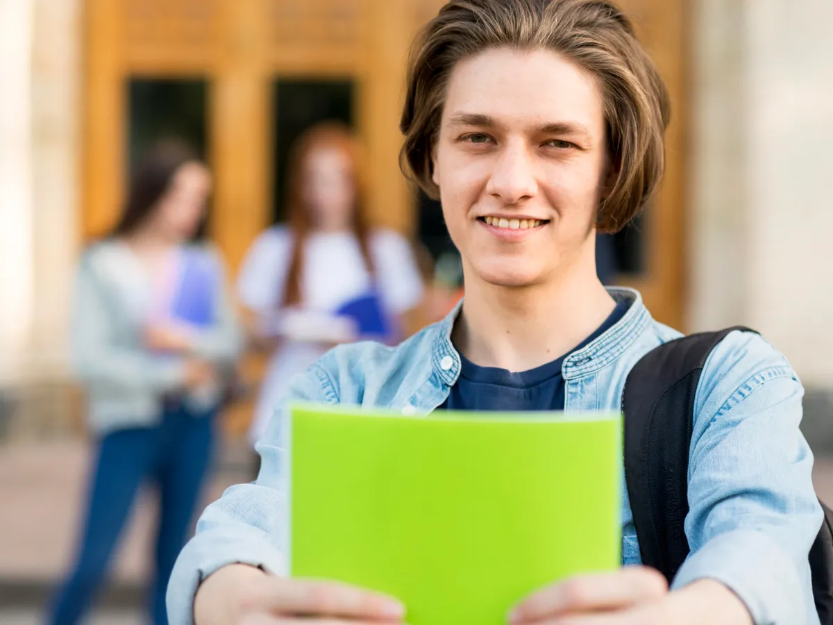 Student - Foto: Magnific (Imagine cu rol ilustrativ)