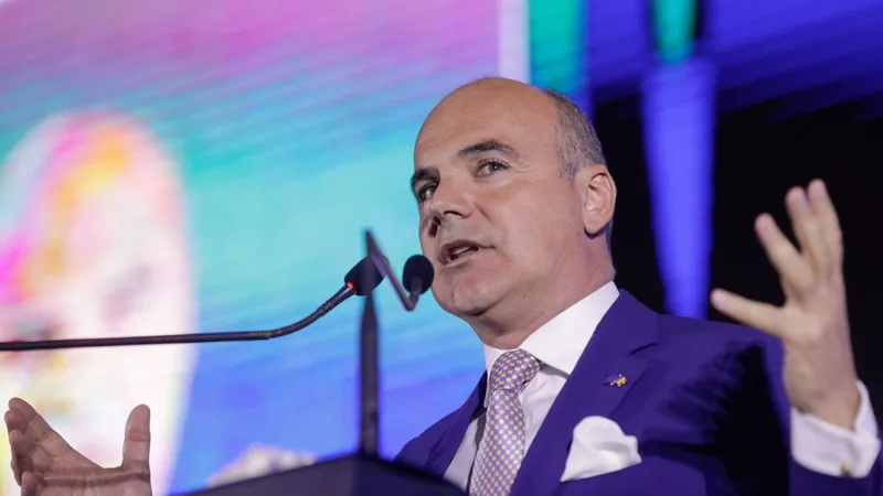 Rareş Bogdan: Trebuie să vedem ce restructurări facem - Foto: INQUAM PHOTOS / George Călin