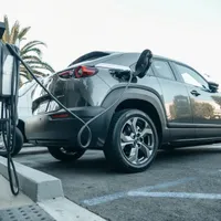Mașinile electrice vor avea autonomie de 1.200 km și se vor încărca în 10 minute - Foto: Pexels / Kindel Media