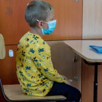 Toți elevii din București vor merge de luni la școală indiferent câți profesori s-au vaccinat / Inquam Photos