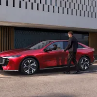 Cât costă și cu ce se laudă prima mașină electrică japoneză concurentă pentru „Passat-ul electric” - Foto: Mazda