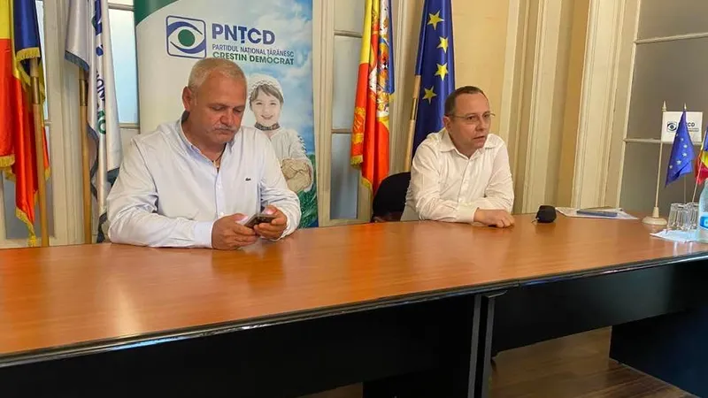 VIDEO Se lipește condamnatul penal Liviu Dragnea de PNȚCD? La același prezidiu cu Aurelian Pavelescu / FB