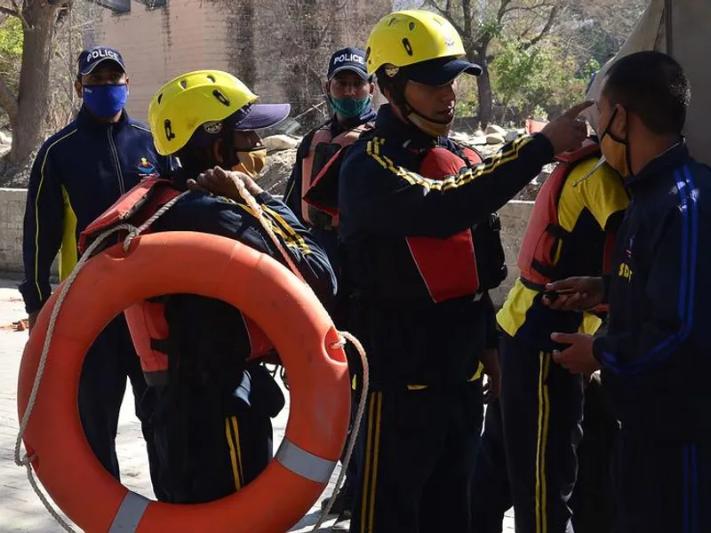 Echipele de salvare din Himalaya/FOTO: Getty