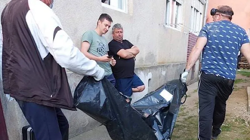 Un Sschelet uman a fost găsit într-o boxă a unui bloc ce nu mai fusese deschisă de 10 ani Foto: alesdonline.ro