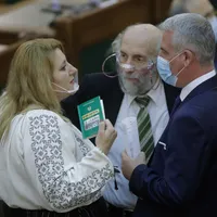 Diana Șoșoacă a purtat o mască de plastic Foto: INQUAM Photos/George Călin