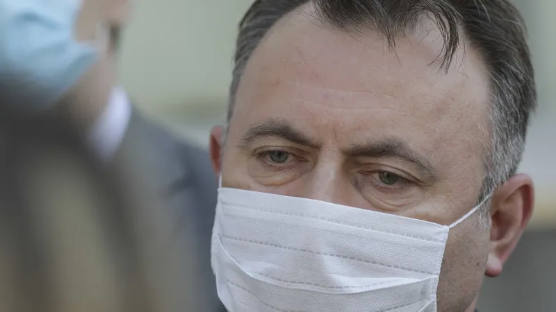 Ministrul Nelu Tătaru