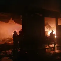 Incendiu depozit mase plastice - Foto: A3