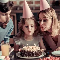 Decizie a instanţei: la ziua copilului trebuie să participe ambii părinţi divorţaţi/FOTO: ziaruldeiasi.ro
