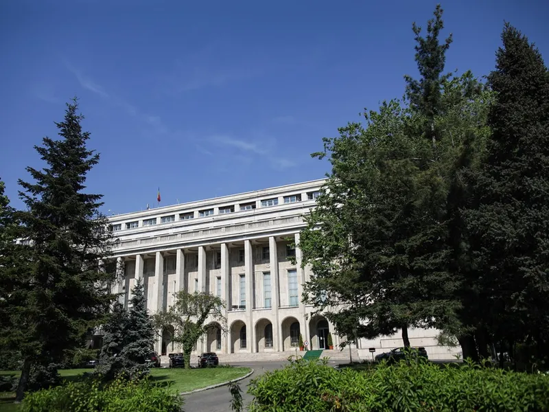 De ce se mută Guvernul din Palatul Victoria Foto: INQUAM Photos/Octav Ganea