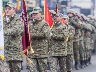 Cum vor fi consultați medical și psihologic militarii. Cei care intră în pază, verificați zilnic - FOTO: Inquam Photos / Casian Mitu