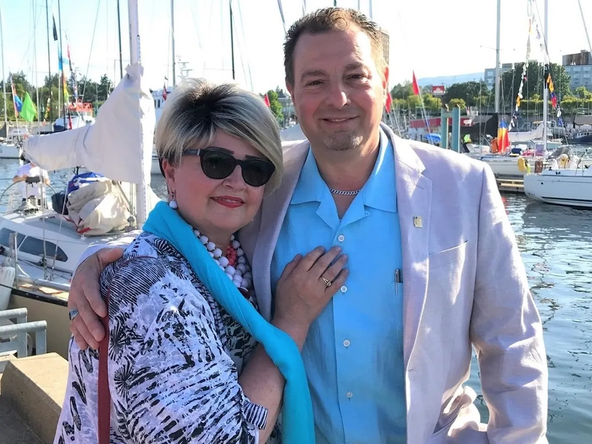 Carmen Enea Tomescu și soțul