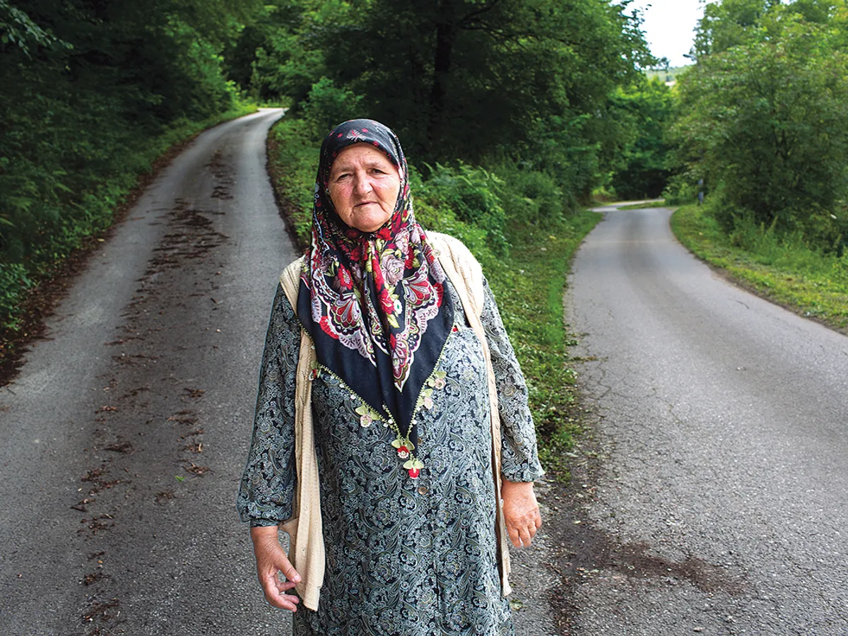 Ramiza Gurdic, membră a asociației Mamele din Srebrenica, își amintește cum și-a văzut pentru ultima oară copiii