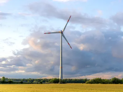 Fondul suveran al Norvegiei face prima investiție în energie regenerabilă din SUA - Foto: Freepik (Imagine cu rol ilustrativ)