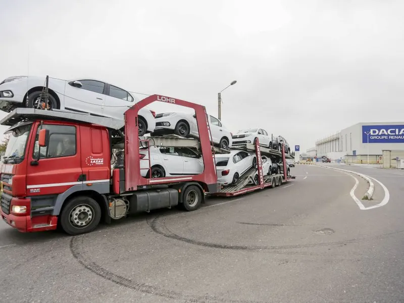 Care sunt cele 2 proiecte din industria auto pe care le finanţează Ministerul Finanţelor? Câţi bani? - Foto: INQUAM PHOTOS/Adel Al-Haddad
